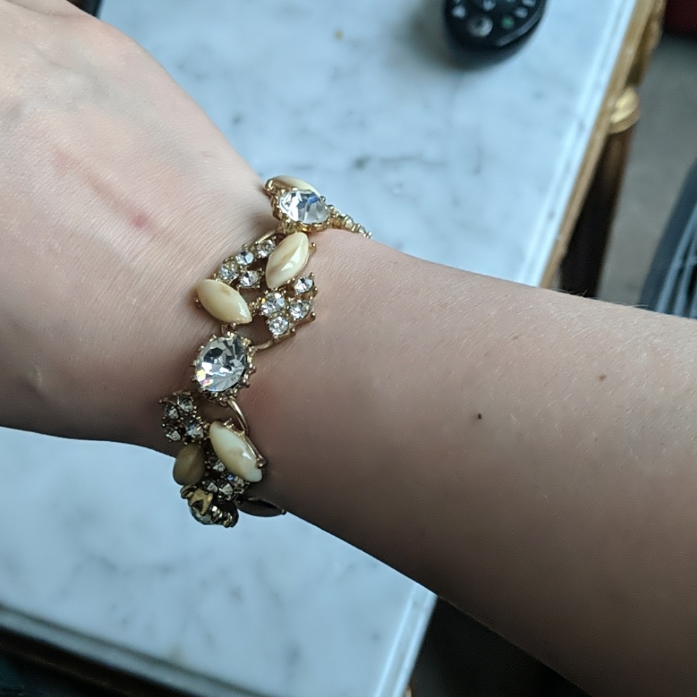 BaubleBar Jewel Tortoise bracelet - Picture 3 of 4